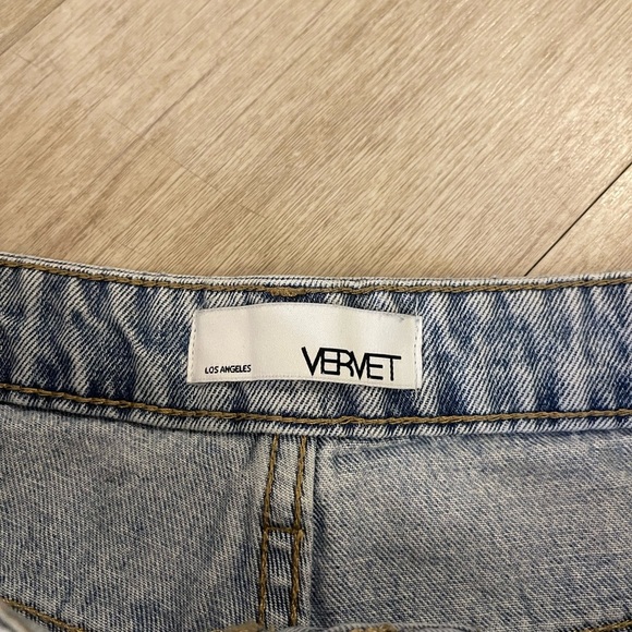 Vervet Distressed High Rise Women's Shorts - Picture 5 of 7